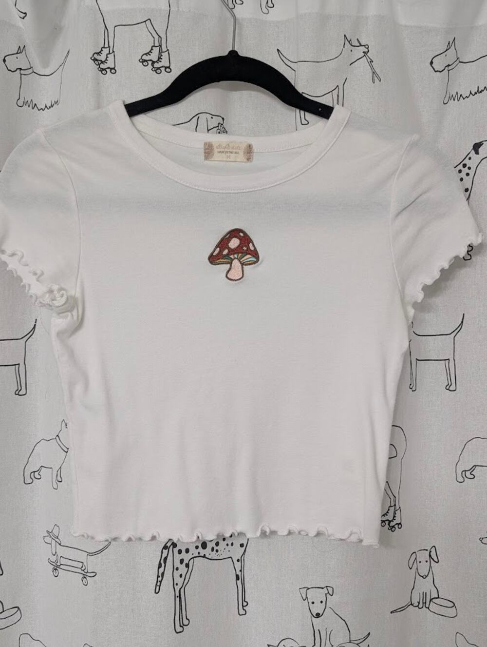 Altar’d State Womens Y2K Mushroom Baby Tee Crop White Ribbed 90s Clueless Medium
